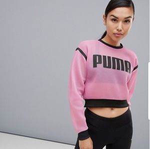 Puma top